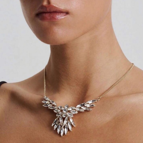 New Revolve 18 Karat Gold Plated Audrey Australian Crystal Necklace - Picture 2 of 16